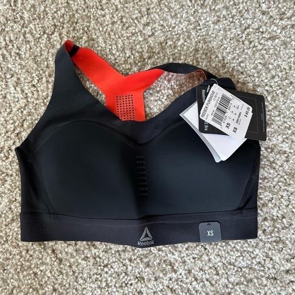 Reebok sports bra - Picture 1 of 2